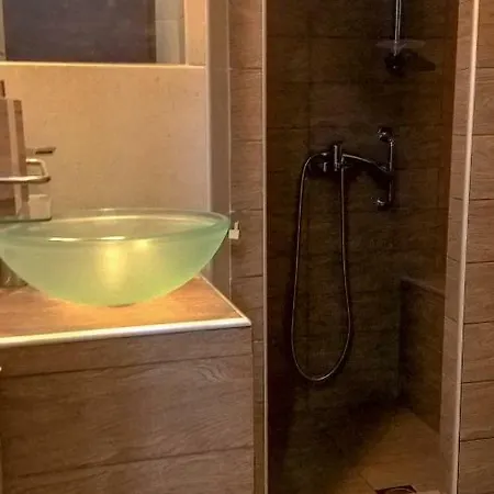 Minimal Studio In Paleo Faliro-3